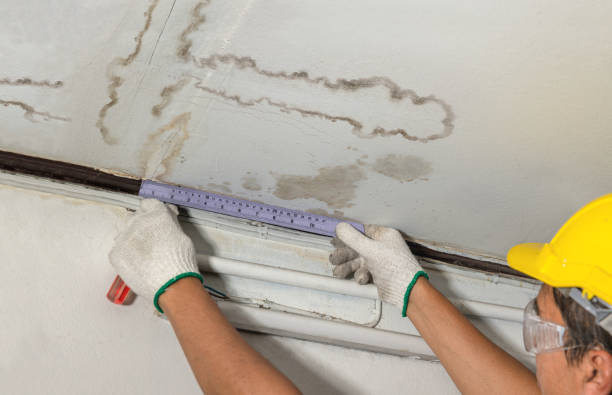 Reliable Burst Pipe Cleanup contractor in Harrah, WA by Water Damage Irwin